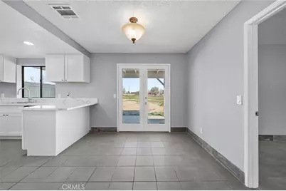 16124 Palm Street, Hesperia, CA 92345 - Photo 11