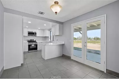 16124 Palm Street, Hesperia, CA 92345 - Photo 7