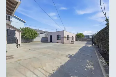 708 S Eastern Avenue, Los Angeles, CA 90022 - Photo 27