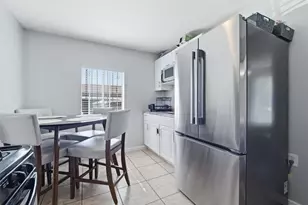 708 S Eastern Ave, Los Angeles, CA 90022 - Photo 35