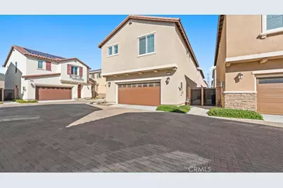 16154 Lozano Street #7, Fontana, CA 92336 - Photo 31