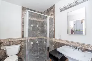 3960 Brighton, Los Angeles, CA 90062 - Photo 11