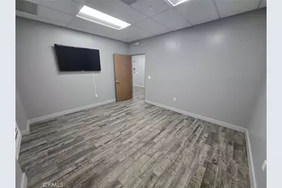 14171 Fern #6, Chino, CA 91710 - Photo 25