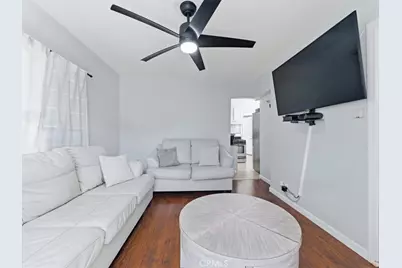 708 S Eastern Avenue, Los Angeles, CA 90022 - Photo 29