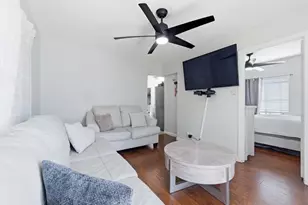 708 S Eastern Ave, Los Angeles, CA 90022 - Photo 31