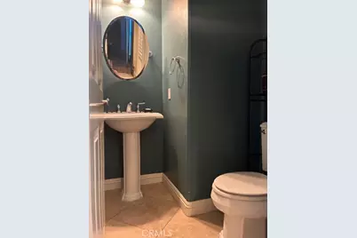 3374 Crosspointe Court, Simi Valley, CA 93065 - Photo 13