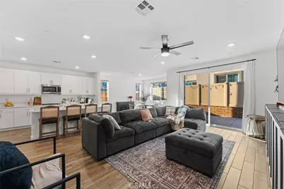 16724 Grapefruit, Fontana, CA 92336 - Photo 9