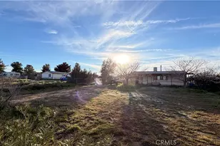 13958 Sage, Oak Hills, CA 92344 - Photo 3