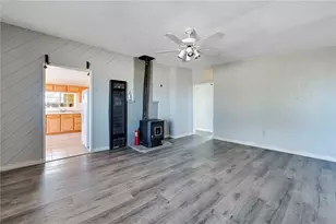 47631 Valley Center, Newberry Springs, CA 92365 - Photo 13