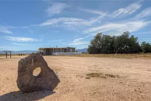 47631 Valley Center, Newberry Springs, CA 92365 - Photo 5