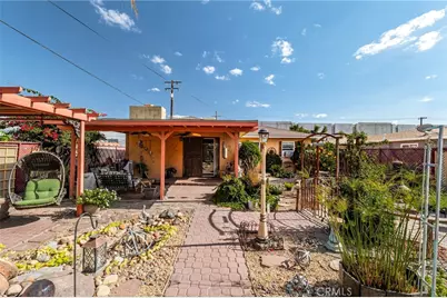 10180 Redwood, Fontana, CA 92335 - Photo 33