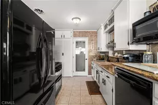 10180 Redwood, Fontana, CA 92335 - Photo 13