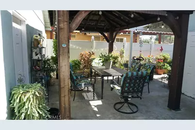 1223 S Plum Avenue, Ontario, CA 91761 - Photo 15