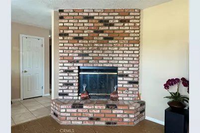 18143 Kalin Ranch, Victorville, CA 92395 - Photo 11