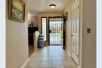18143 Kalin Ranch, Victorville, CA 92395 - Photo 7