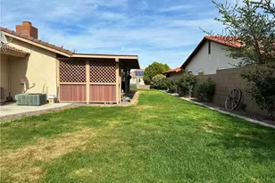 18143 Kalin Ranch, Victorville, CA 92395 - Photo 27