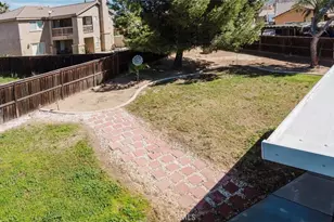 24670 Moonlight, Moreno Valley, CA 92551 - Photo 29