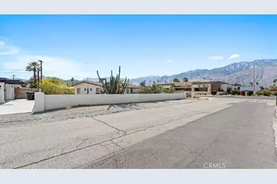 4325 E Calle De Carlos, Palm Springs, CA 92264 - Photo 33