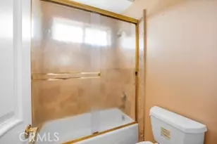 27355 Stonehenge Cir, Hemet, CA 92544 - Photo 49