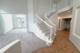 28931 Canyon Oak Pl, Saugus, CA 91390 - Photo 3