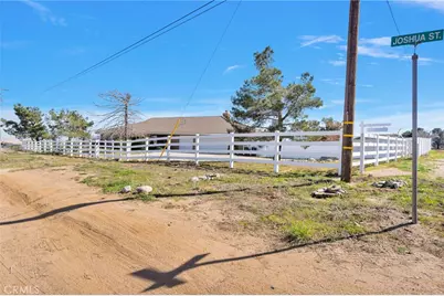 8695 Cantel Court, Oak Hills, CA 92344 - Photo 5