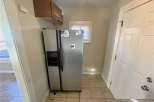 150 E 70th St, Los Angeles, CA 90003 - Photo 9