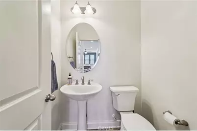 15415 Nikolai Lane, Fontana, CA 92336 - Photo 11