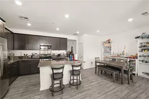 16680 Wyndham Ln, Fontana, CA 92336 - Photo 17