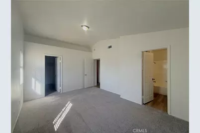 807 E Etiwanda Avenue, Rialto, CA 92376 - Photo 11