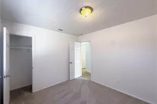 807 E Etiwanda Ave, Rialto, CA 92376 - Photo 13