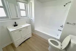 8712 S 11th Ave, Inglewood, CA 90305 - Photo 11