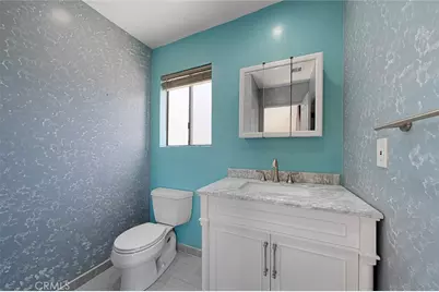 340 E Washington Boulevard #2, Pasadena, CA 91104 - Photo 9