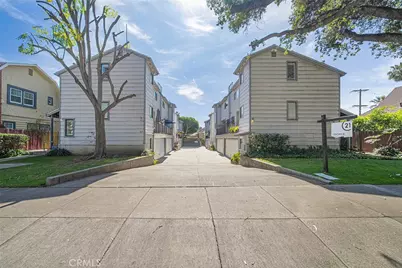 340 E Washington Boulevard #2, Pasadena, CA 91104 - Photo 23