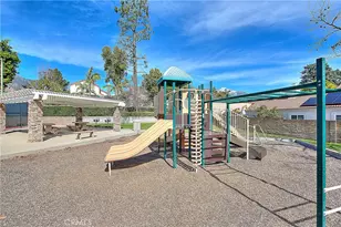 1239 Mallorca, Upland, CA 91784 - Photo 41