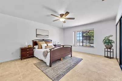 7854 Oak Hills Rd, Oak Hills, CA 92344 - Photo 27