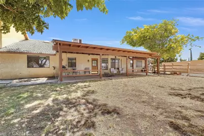 7854 Oak Hills Rd, Oak Hills, CA 92344 - Photo 39