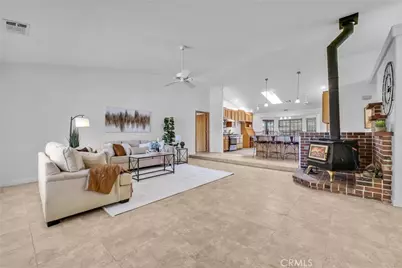 7854 Oak Hills Rd, Oak Hills, CA 92344 - Photo 9