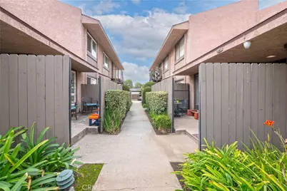 5317 N Barranca, Covina, CA 91722 - Photo 41