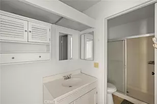 921 Creekside Dr, Fullerton, CA 92833 - Photo 19