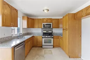 2047 E 7th, Ontario, CA 91764 - Photo 7