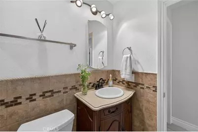 908 W Linden St., Ontario, CA 91762 - Photo 27