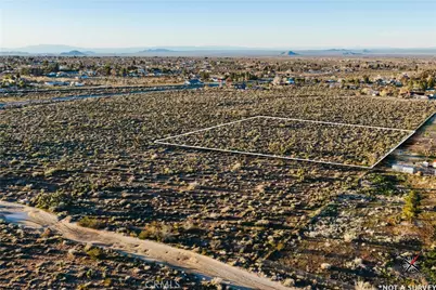 1 Rancho Road, Phelan, CA 92371 - Photo 19