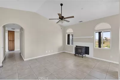 12865 Barbet Road, Phelan, CA 92371 - Photo 9