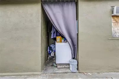 1020 S McBride, East Los Angeles, CA 90022 - Photo 11