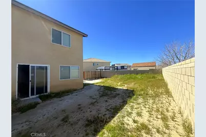 45572 Robinson Drive, Lancaster, CA 93535 - Photo 21