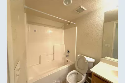 45572 Robinson Drive, Lancaster, CA 93535 - Photo 7