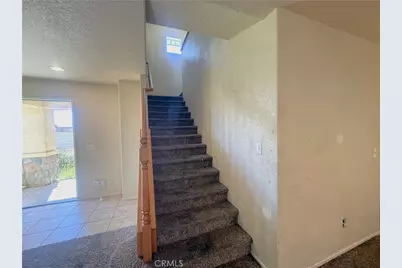 45572 Robinson Drive, Lancaster, CA 93535 - Photo 9