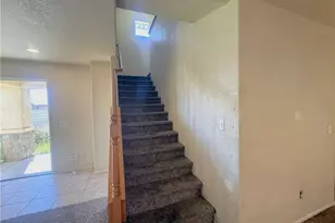 45572 Robinson Dr, Lancaster, CA 93535 - Photo 9