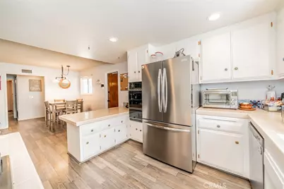 25940 Date, San Bernardino, CA 92404 - Photo 7