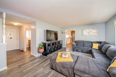 25940 Date, San Bernardino, CA 92404 - Photo 3